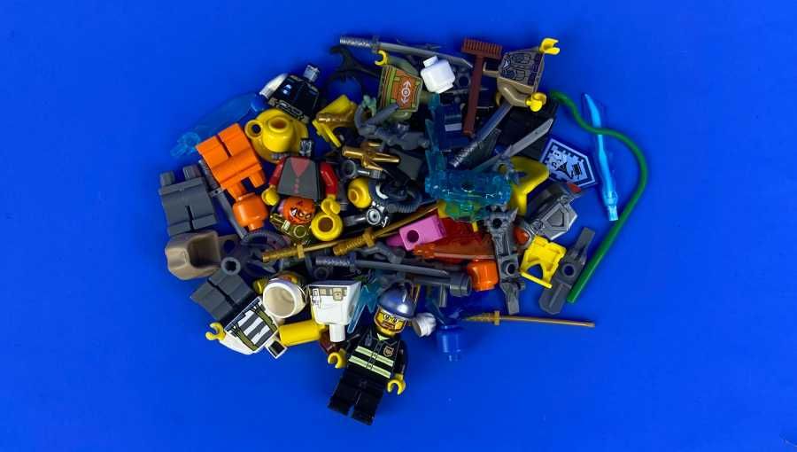 Конструктор Lego Фігурки та Аксесуари 50g в Асортименті Лего Б/У