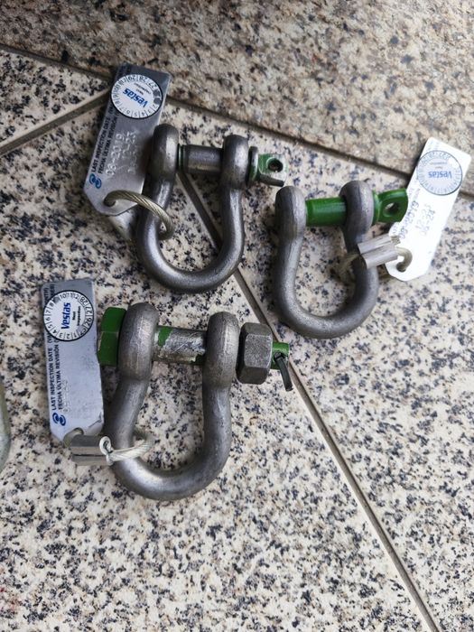 Conjunto de componentes de fixação e elevação industrial
