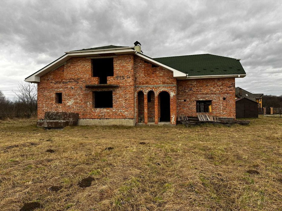 Продається будинок поруч м.Стрий