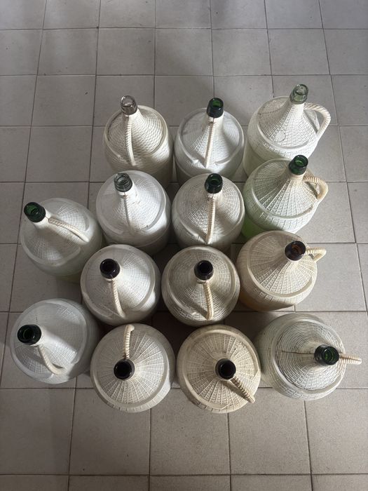 Garrafões 5 litros