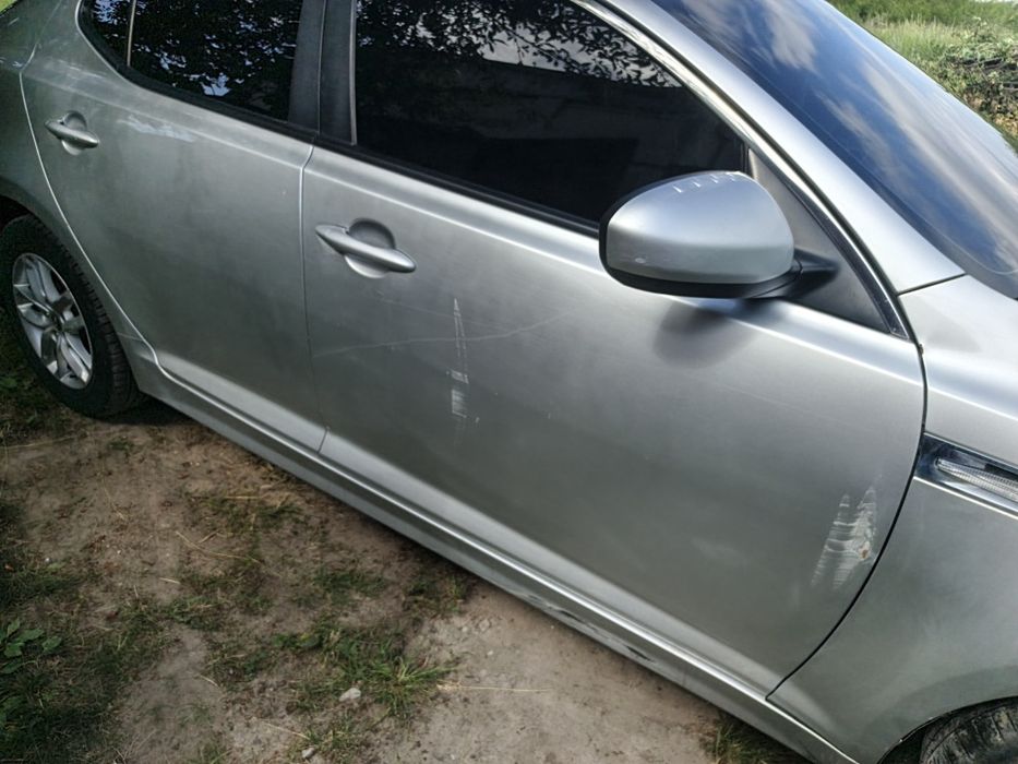 Продам машину Kia k5