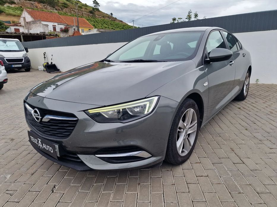Opel Insignia Grand Sport 1.6 CDTi Business Edition
