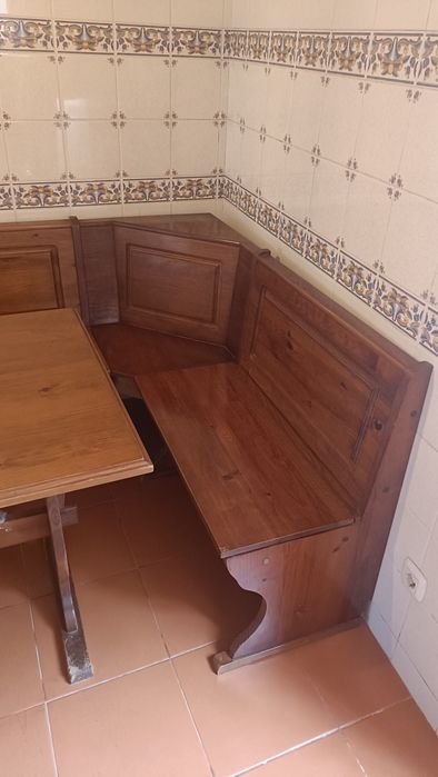 Canto Alemão em Madeira Maciça + Mesa – Rústico