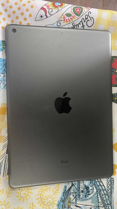 Ipad 9 - 64GB cinzento