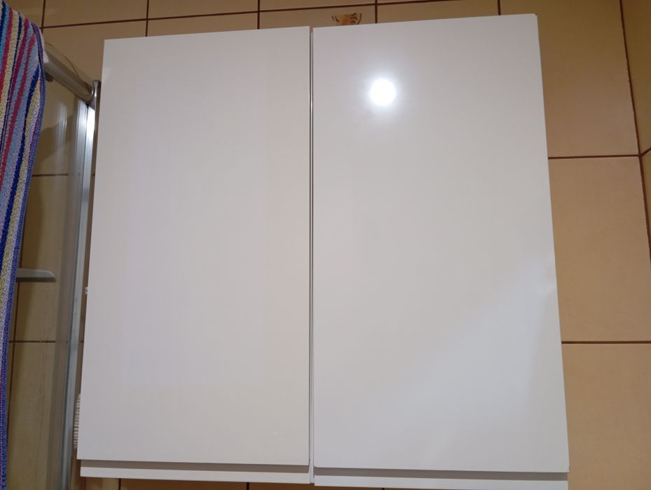 Szafki łazienkowe wiszące Cersanit