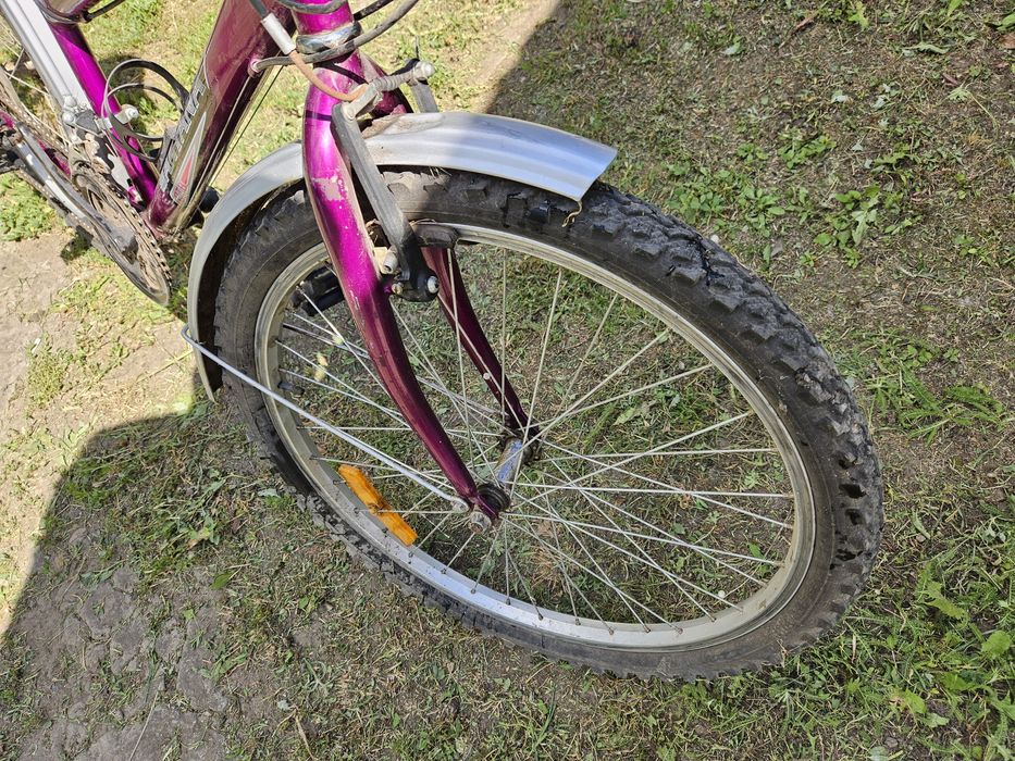 Велосипед 24" ,хорошее состояние ,рабочий