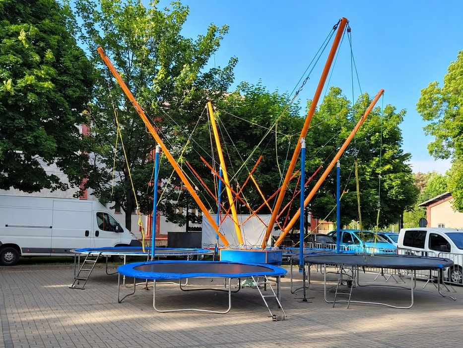 Eurobungee 4-stanowiskowe, skrzyniowe