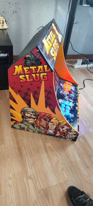 Máquina arcade multiplataforma (ecrã 24 polegadas)