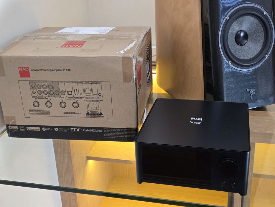 NAD C700 Amplificador - Igual a Novo - Garantia -  Streamer Audiófilo