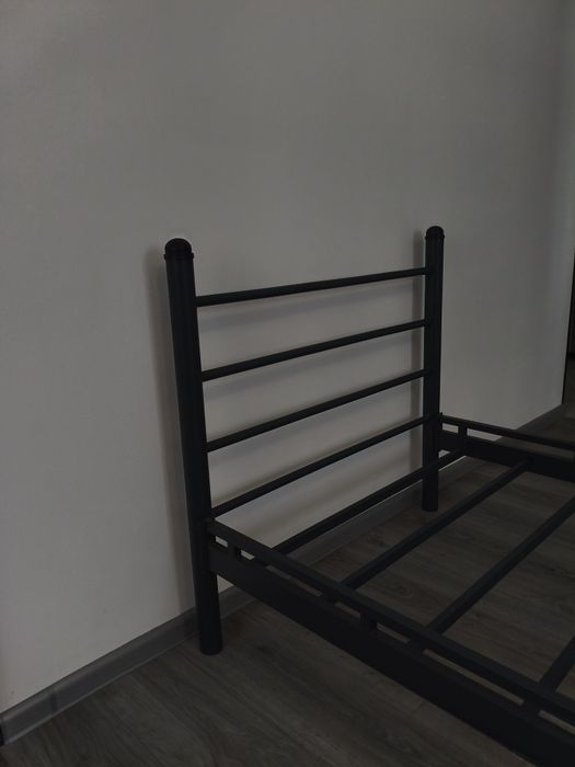 Продам металеве ліжко