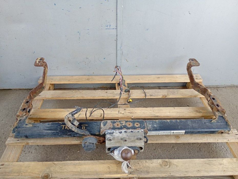 hak holowniczy wiązka opel vivaro a renault trafic II primastar 2001-2014 8200271018 93851676