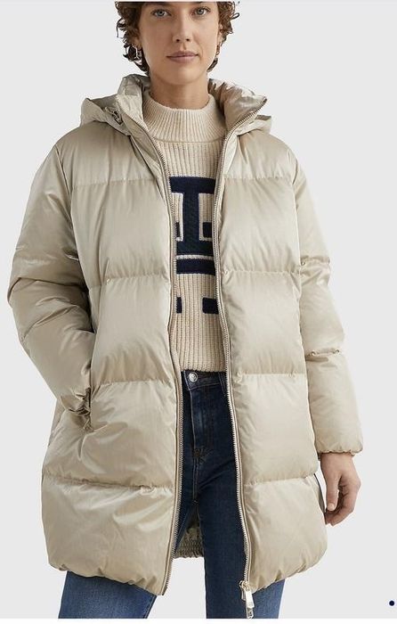 Пуховик Tommy Hilfiger оригінал. Розмір С-М