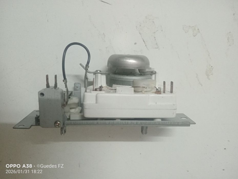 Peças usadas para microondas