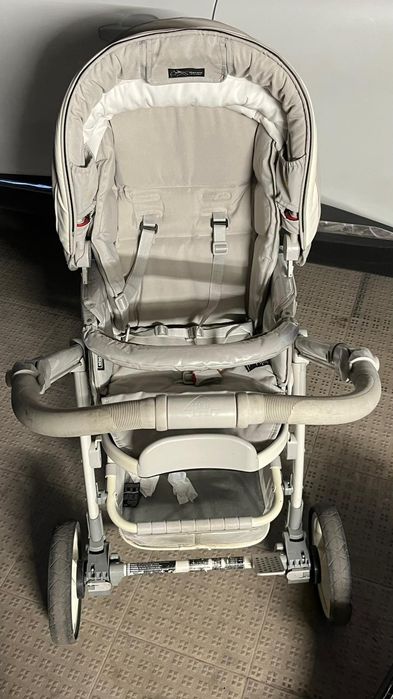 Carrinho de bebê completo e com exofix para o ovo Barreiro E Lavradio ...
