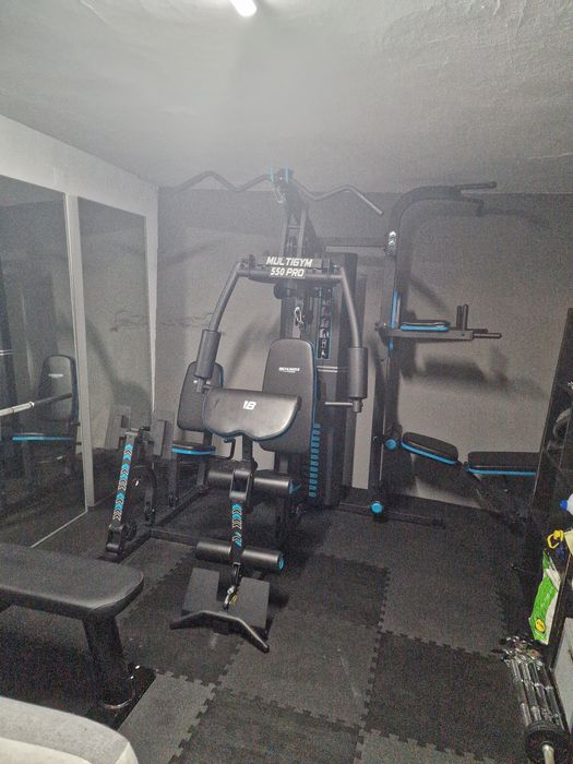 Ginásio Completo com Prensa/Halteres/Banco/Barra muitos Pesos