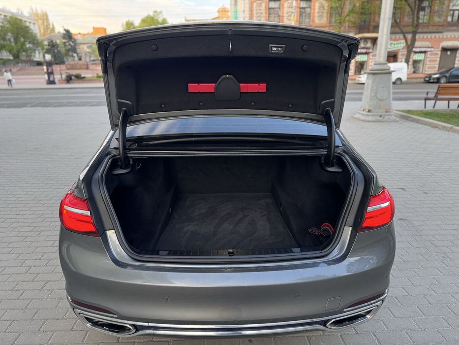 Продам BMW 730 LD