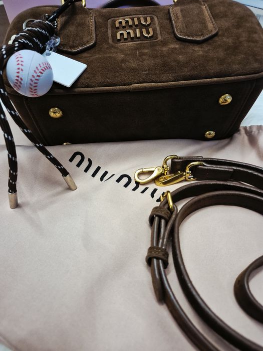 сумка miumiu 23×12 замш