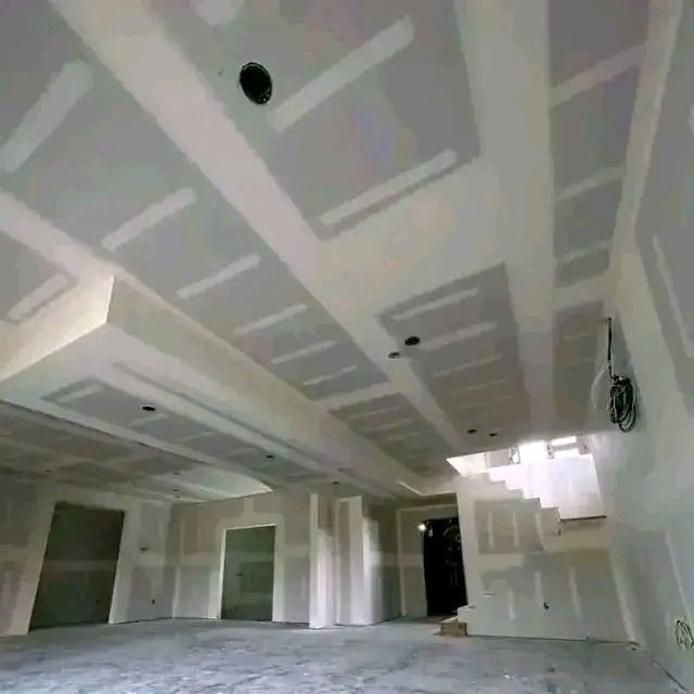 Pladur& pinturas519579103837573125