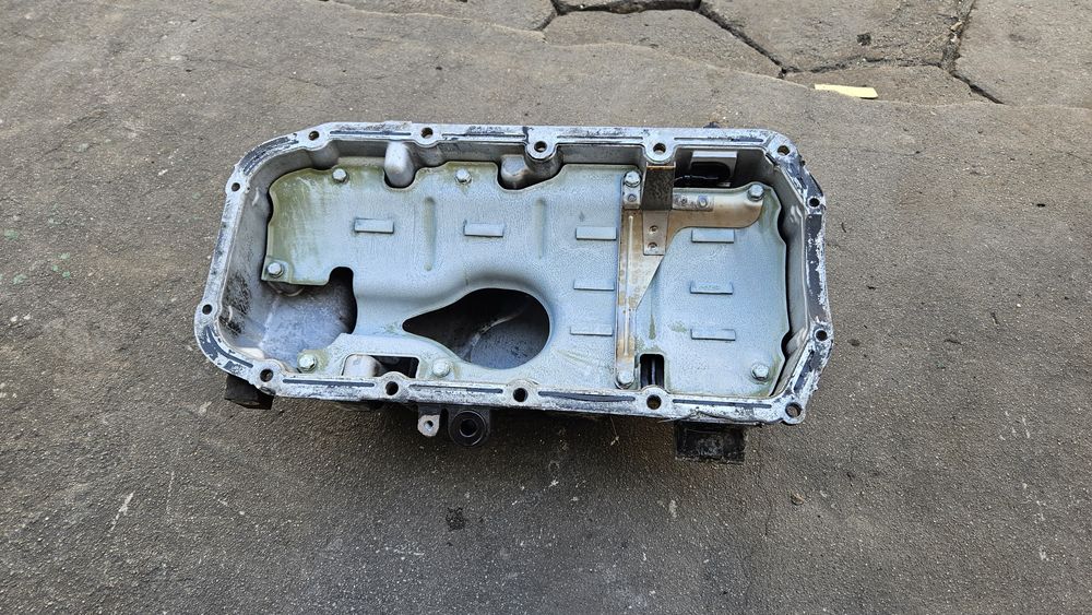 Miska oleju olejowa z19dth 1.9 cdti 150km opel vectra c signum astra