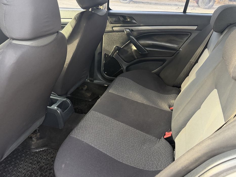 Skoda Octavia A-5 ( 1.6 MPI )