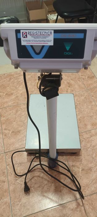 Vendo Balança DIGI