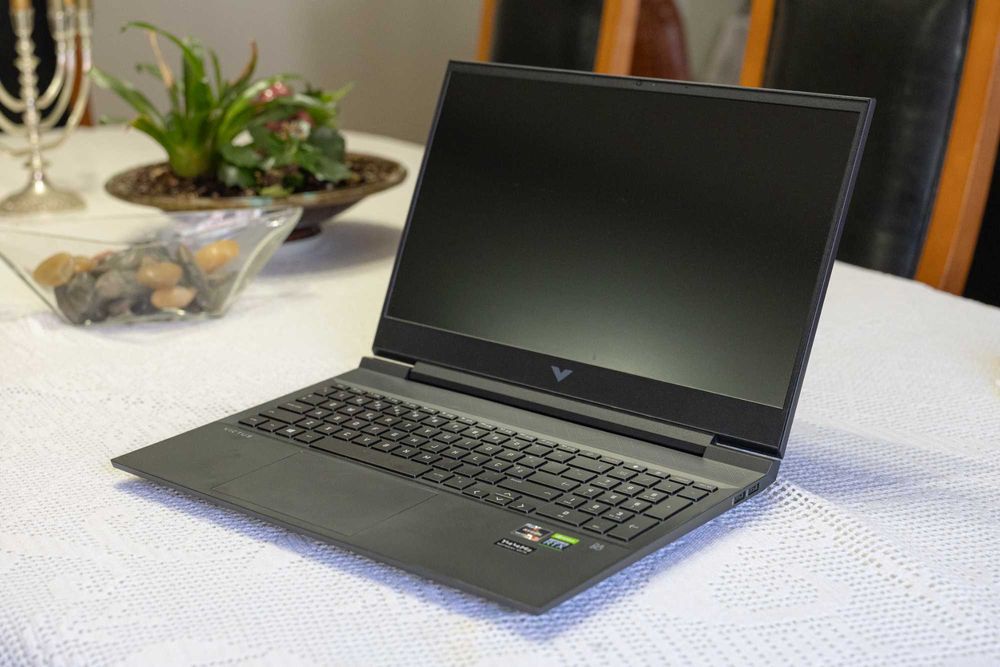 Portatil Gaming Victus16 - Ryzen 7 | 32GB RAM | RTX 3050 Ti | 144hz