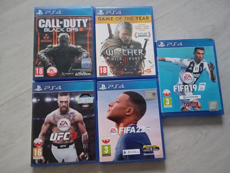 Zestaw gier do PS4 PlayStation