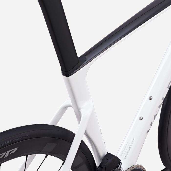 BICICLETA DE ESTRADA RCR RIVAL AXS SENSOR DE POTÊNCIA BRANCO GLACIAR