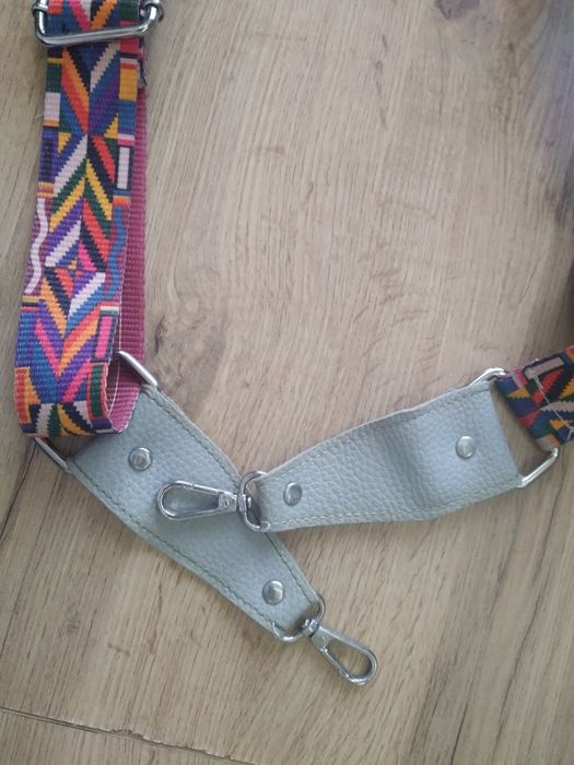 Świetny pasek do torebki