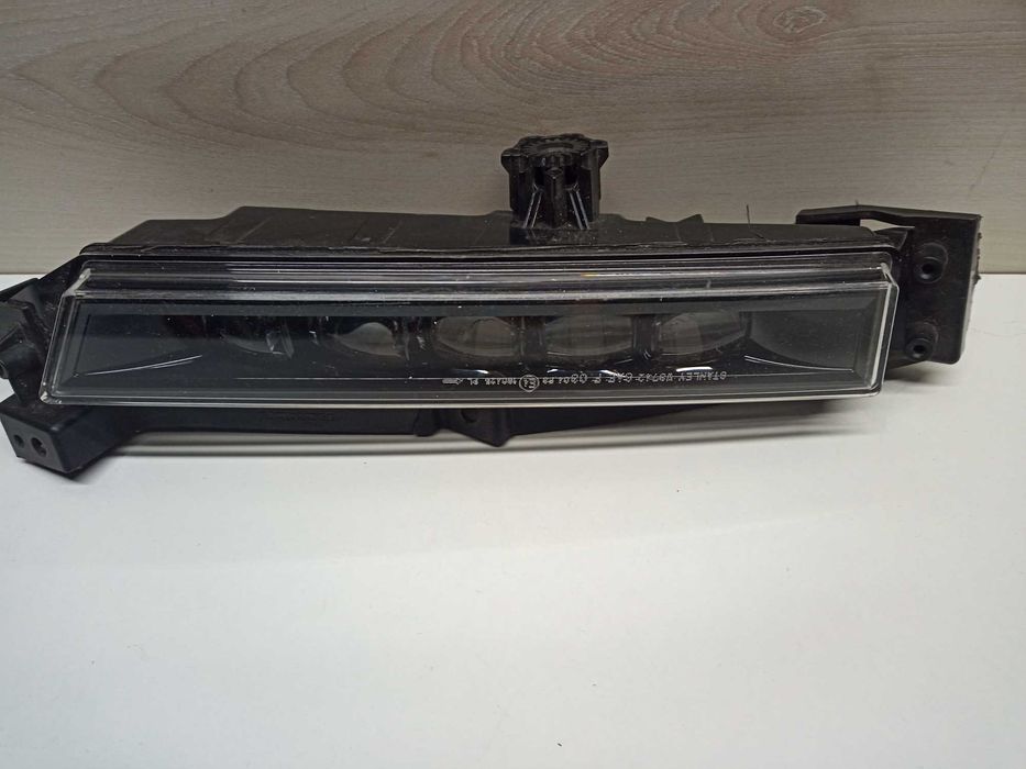 Honda CR-V V halogen drl prawy
