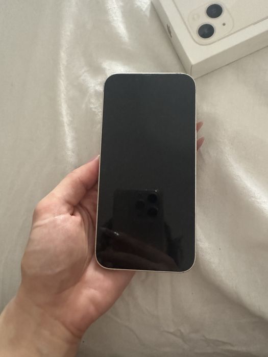 Iphone 13 w stanie bardzo dobrym