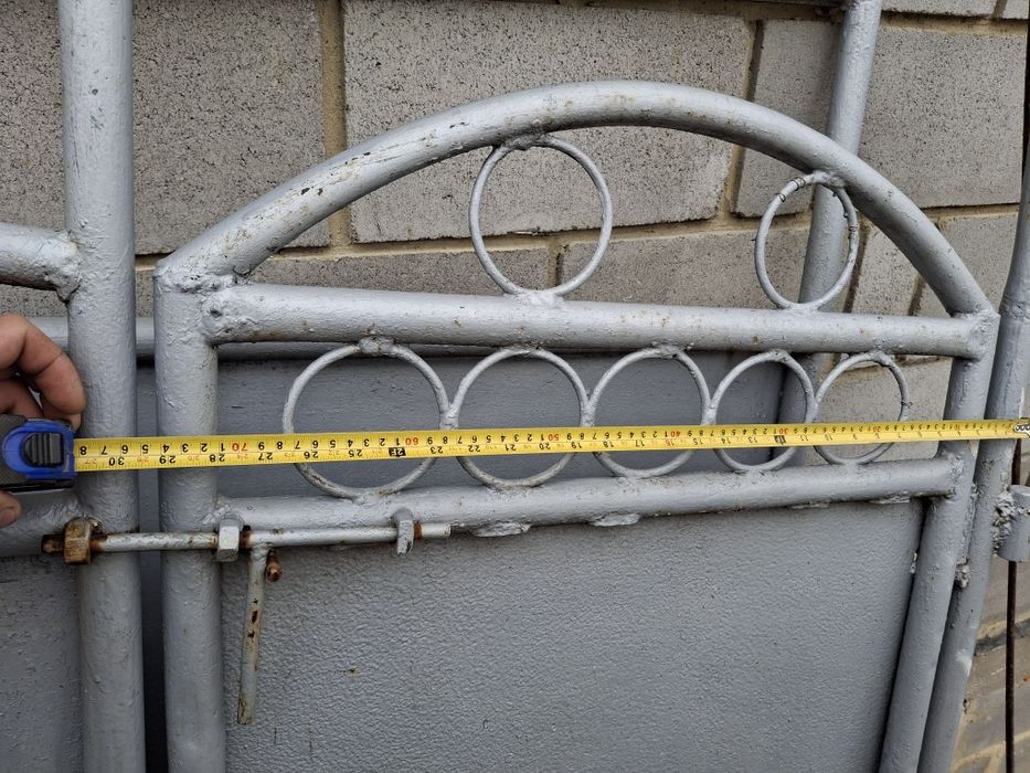 Продам металеві Ворота хвіртка брама метал загальна довжина 4.6 м