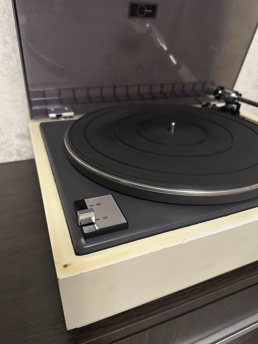 Проигрыватель винила Micro Seiki MR111