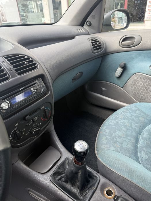 Peuguet 206 ano 1998