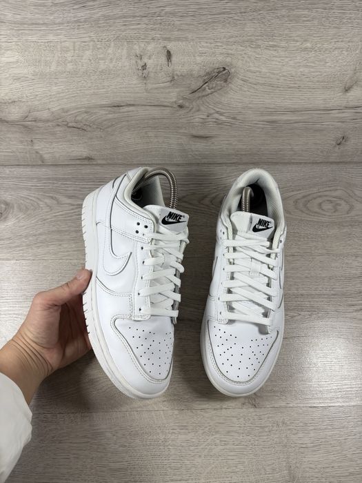 Nike Dunk оригінал білі шкіра 40 розмір кросівки