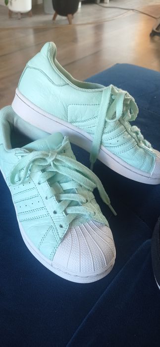 Buty damskie Adidas dwie sztuki 36 i 2/3