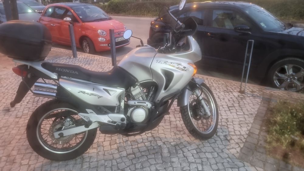 Honda transalp650