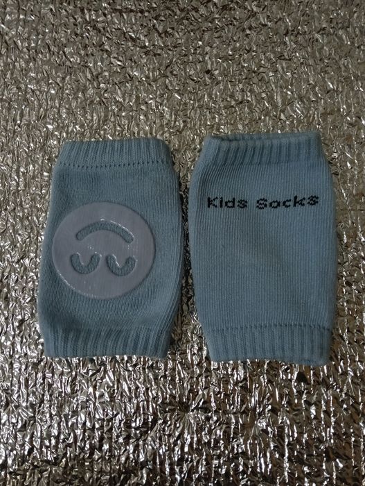 Продам дитячі розвиваючі іграшки та книжки