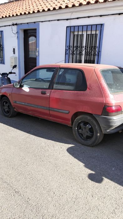 RENAULT clio 1.9 d