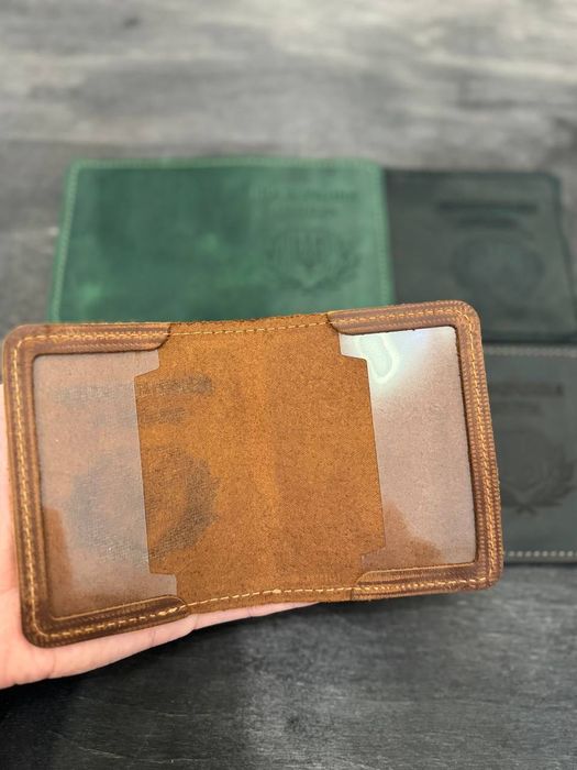 Шкіряна обкладинка на посвідчення офіцера синього кольору