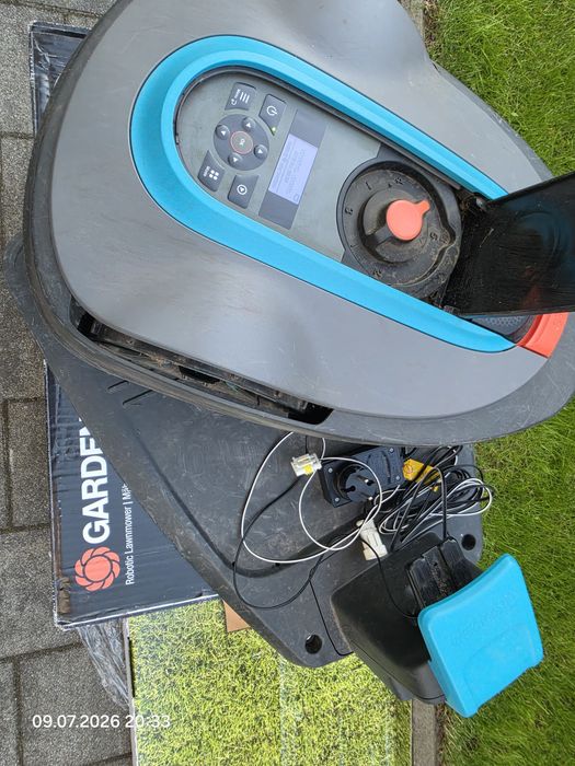 Robot koszący Gardena Sileno City używany w pełni sprawny, z akcesoriami
