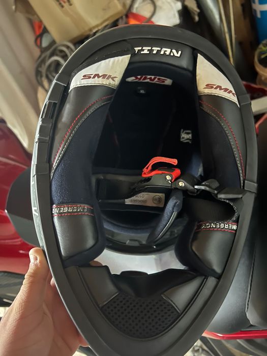 Capacete SMK