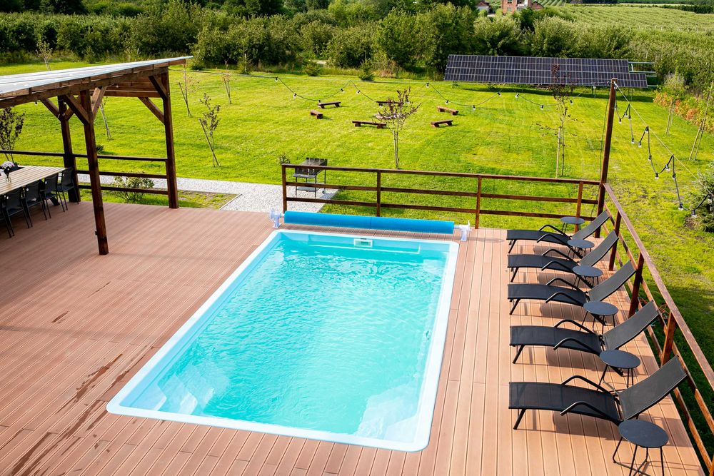 Dom na wynajem wakacje basen sauna jacuzzi 40 km od Warszawy