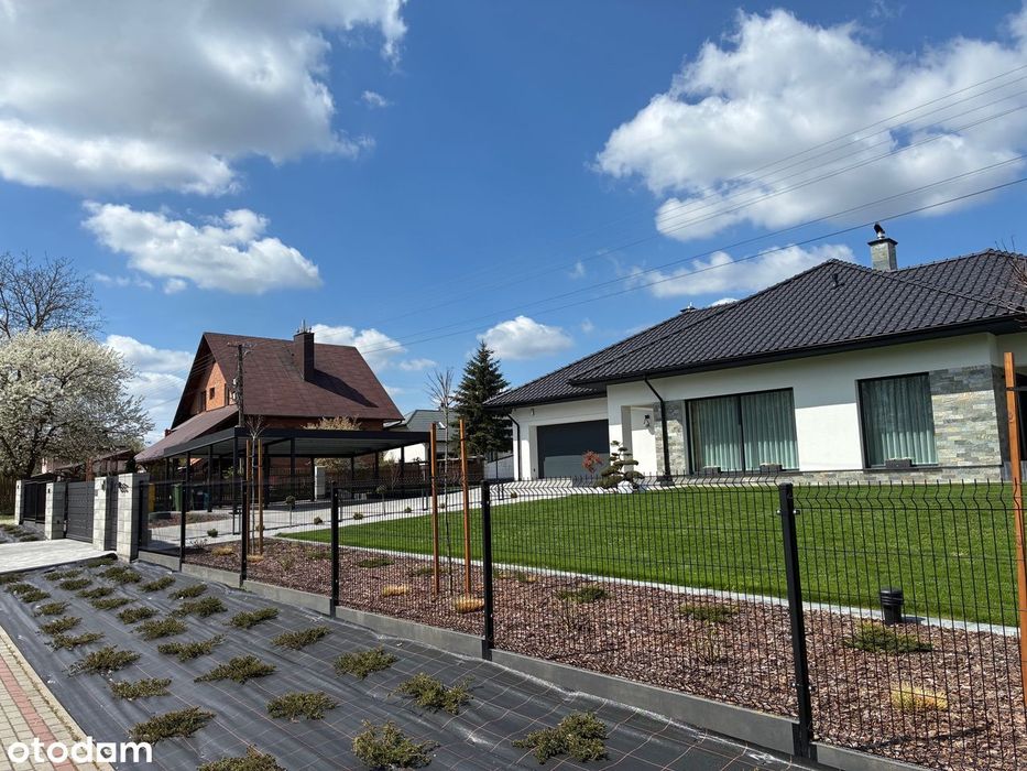 Na sprzedaż piękny, komfortowy dom parterowy z ogrodem