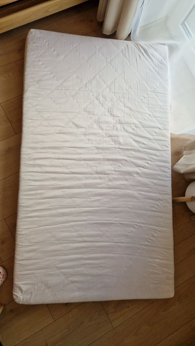 Materac do łóżka dzieciecego