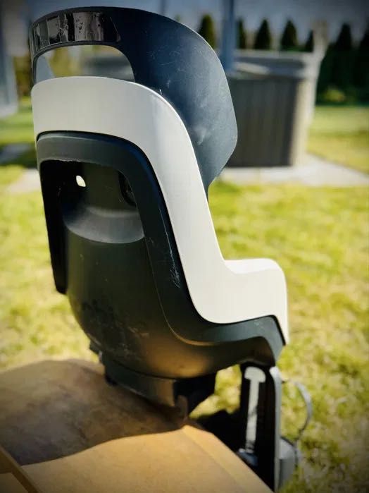 Fotelik rowerowy na bagażnik BOBIKE jasnoszary