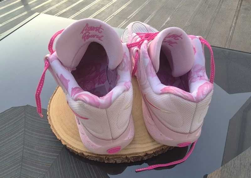 Nike KD 18 Aunt Pearl – Como Novas