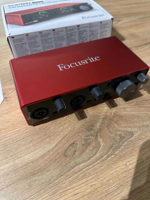 Focusrite 2i2 Gen 3 Stan igła