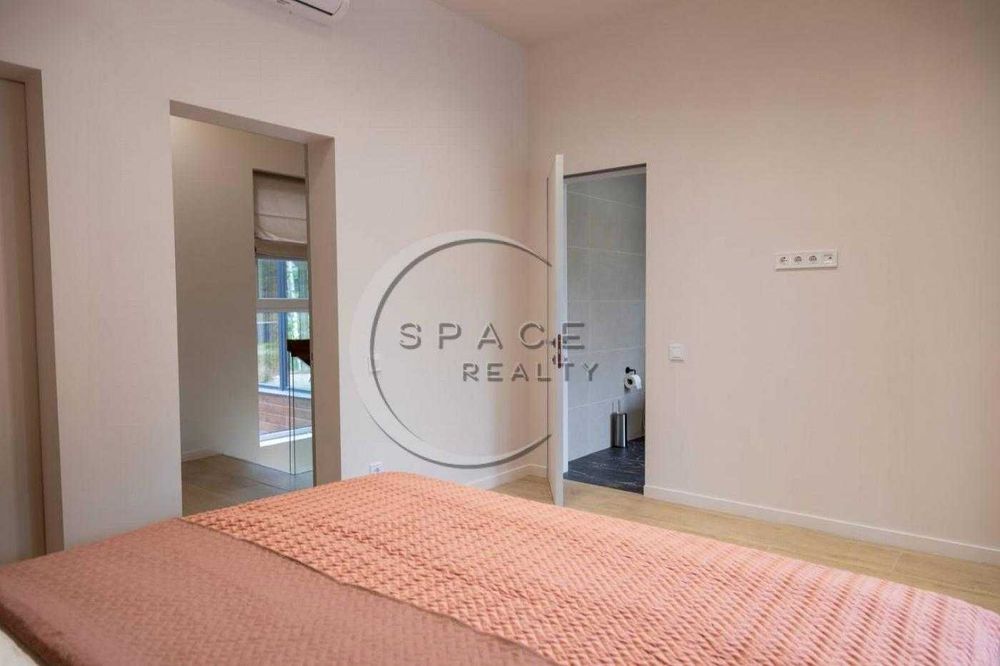 Продаж Будинку 360 м2 16сот КМ Riviera Village Лебедівка