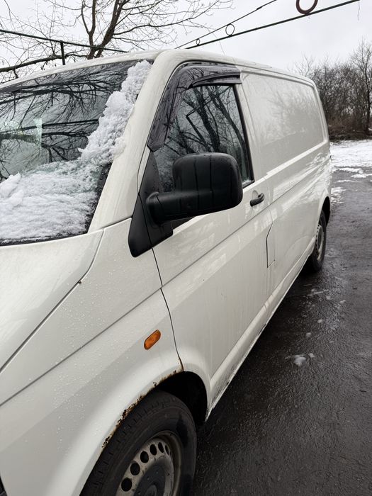 Фольваген т5 2003р